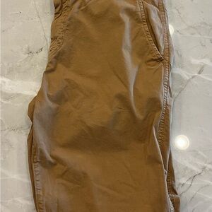 American Eagle Tan Chinos for Effortless Style